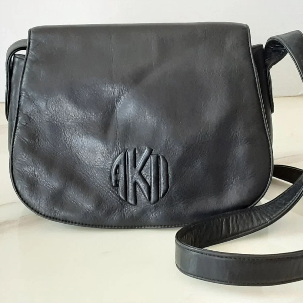 ANNE KLEIN II Logo Black Leather Fold-Over Flap Shoulder Crossbody Bag-Vtg 90's